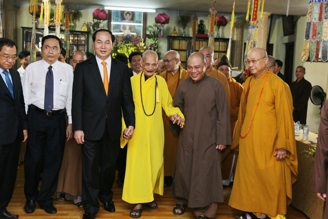 Chủ tịch nước chúc mừng Phật đản Đức Pháp chủ ảnh 5 img_1181.jpg