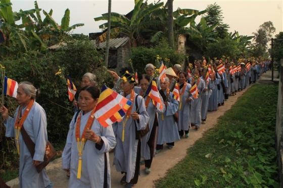 Thanh Hóa: PG huyện Triệu Sơn đạp xe mừng Phật đản ảnh 4 Phật giáo Triệu Sơn tưng bừng chào đón ngày Phật đản