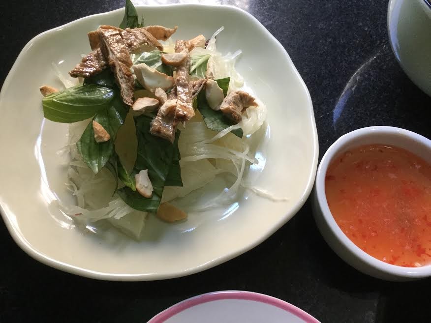 Gỏi bí mì sợi chay ảnh 1 nguyen han.jpg