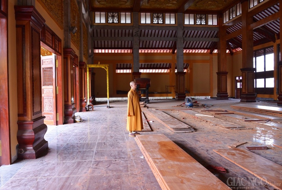 Thi tuyen sinh khoa XII (27).jpg