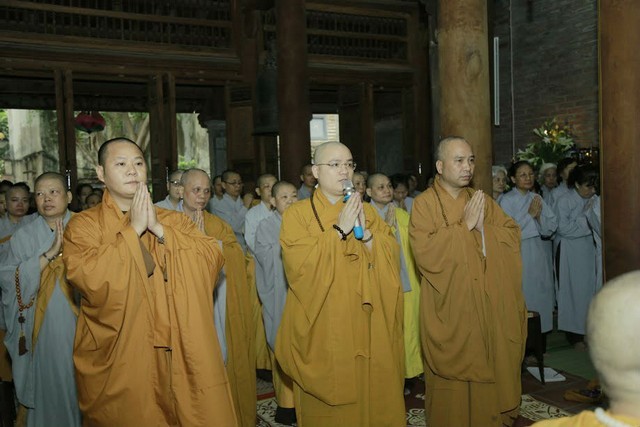Hà Nội: Trường hạ Bà Đá khai giảng khóa An cư ảnh 1 1 anh tacphap 1.jpg