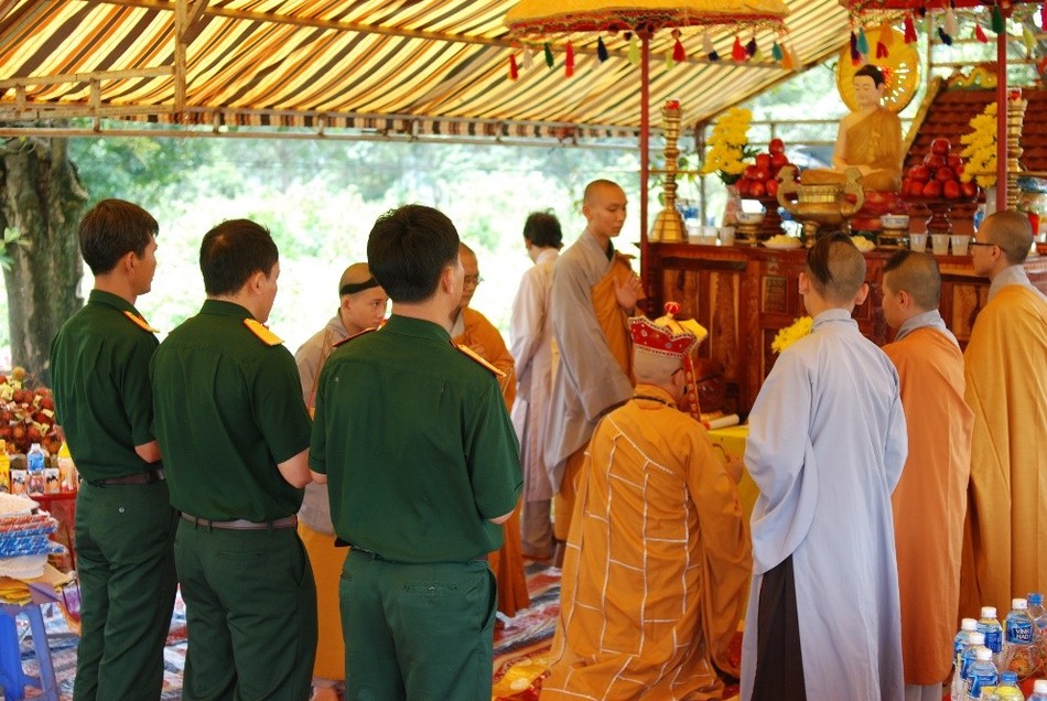 Thêm các hoạt động cầu siêu liệt sĩ nhân ngày 27-7 ảnh 4 a causieu.jpg