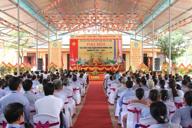 Hà Tĩnh: Đại hội Phật giáo huyện Hương Sơn ảnh 2 dai hoi phat giao huong son18.jpg
