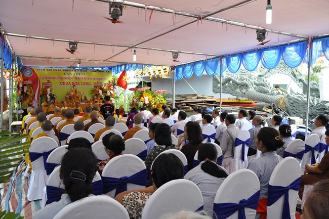 Bổ nhiệm trụ trì chùa Hòa Long - cơ sở mới lập ảnh 4 a hlong 4.jpg