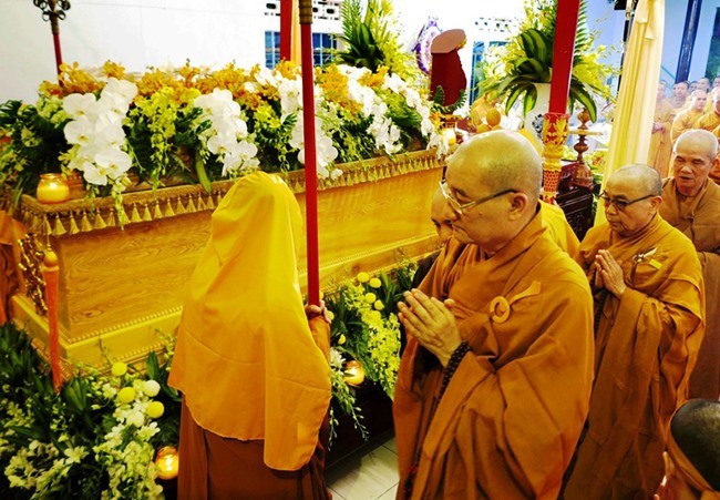 Thỉnh Giác linh HT.Thích Trí Tâm yết Phật, triều Tổ ảnh 6 1__4__896425174.jpg