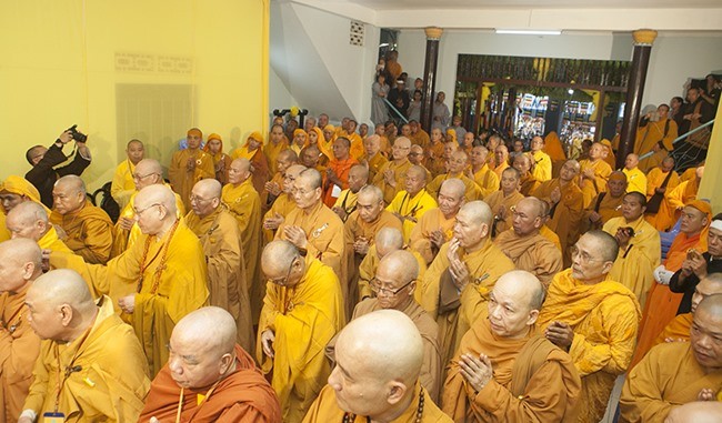 Cung tống kim quan HT.Thích Trí Tâm nhập bảo tháp ảnh 7 1__8__547796916_jpg.jpg