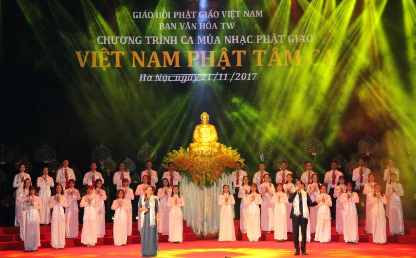 Đêm nghệ thuật “Việt Nam Phật tâm ca” mừng Đại hội ảnh 2 1.jpg