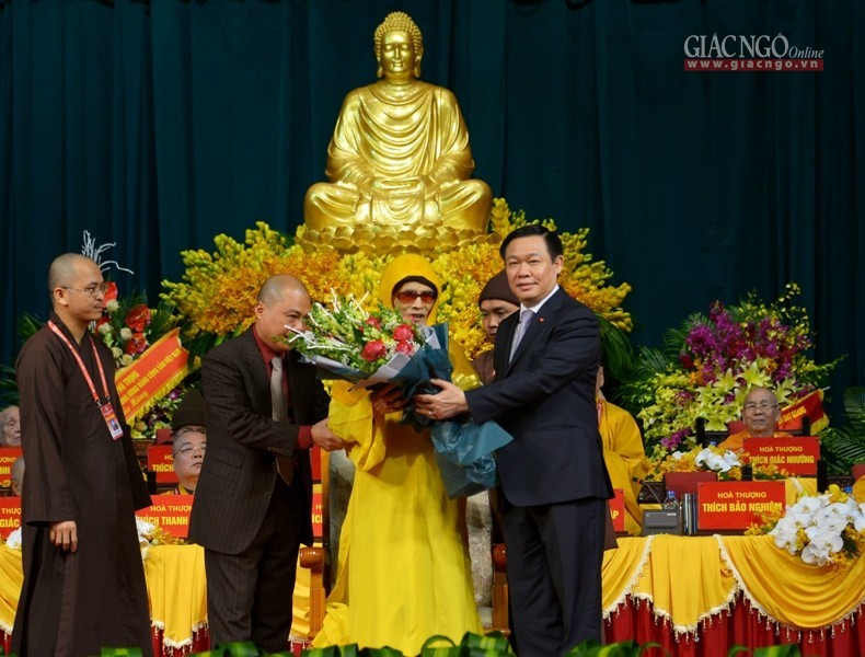 Trọng thể khai mạc Đại hội Phật giáo toàn quốc lần VIII ảnh 6 a km10.jpg