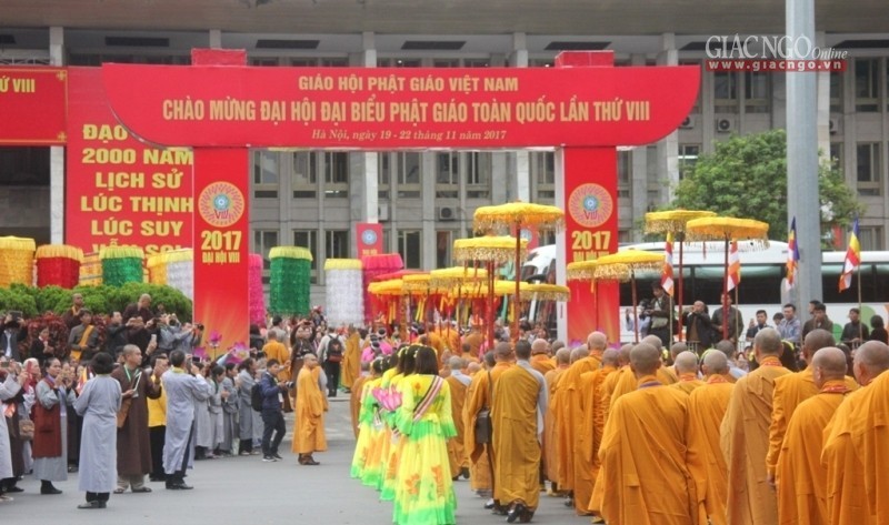 Lễ cầu nguyện trước giờ khai mạc Đại hội VIII ảnh 21 w cang08.jpg