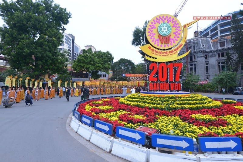 Lễ cầu nguyện trước giờ khai mạc Đại hội VIII ảnh 19 w cn 15.jpg