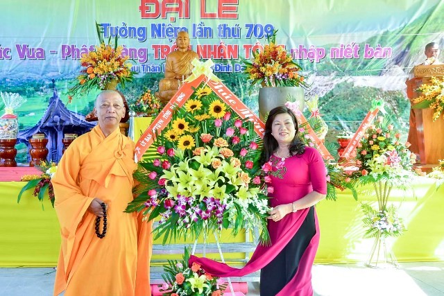 phat hoang tran nhan tong (16).JPG