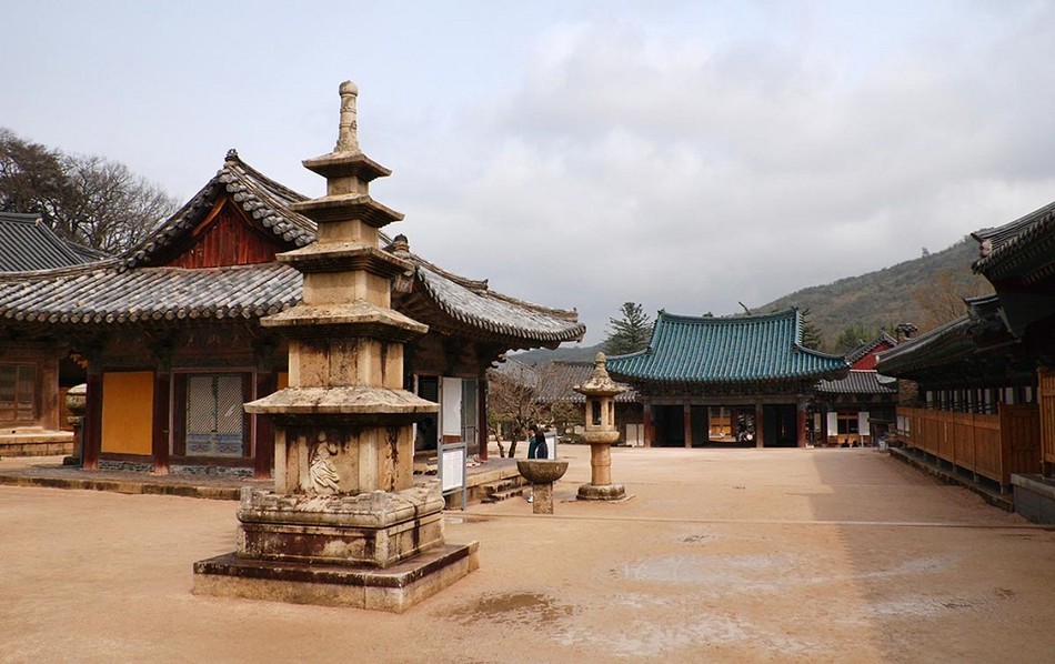 Tongdotemple (4).jpg