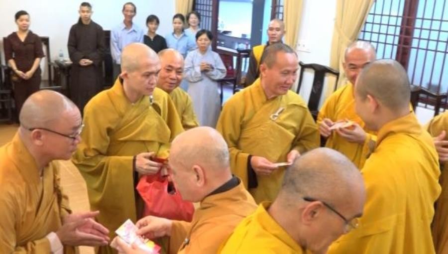 Văn phòng II TƯGH gặp mặt đầu năm Mậu Tuất ảnh 3 6365471922367046092_4.jpg