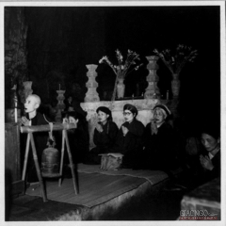 Chua Huong GNO (7).jpg