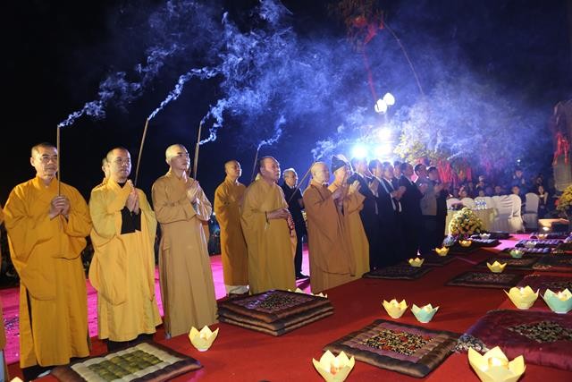 Chùa Trình khai hội mùa xuân ảnh 4 img_8568-copy_jpg.jpg