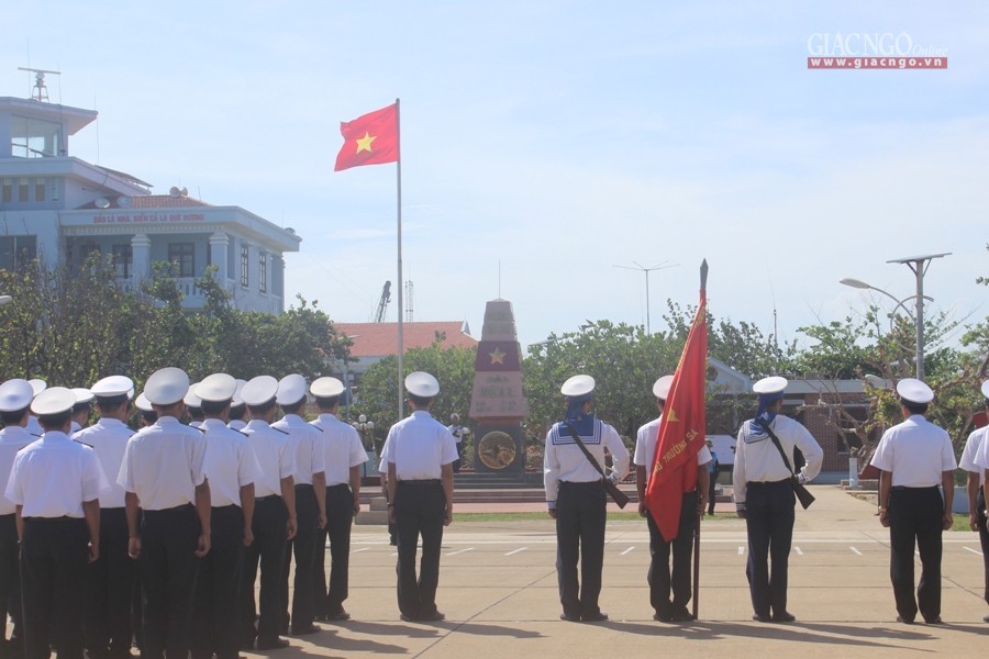 Đoàn công tác TP.HCM thăm Trường Sa, nhà giàn DK1 ảnh 9 9ts.jpg