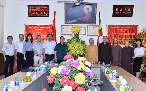Lãnh đạo TP.Hà Nội chúc mừng Phật đản PL.2562 ảnh 5 01_1_jpg.jpg