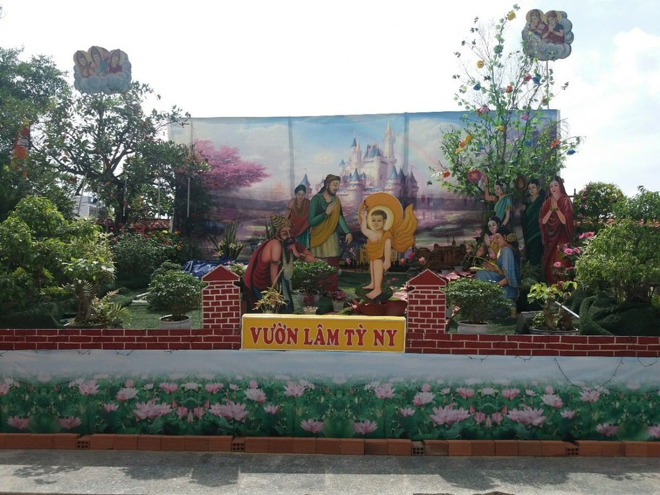 Các chùa đất võ Bình Định đón mừng Phật đản ảnh 19 33193279_1253024244801109_901420752467656704_n_jpg__nc_cat_0_amp;oh_99ef5ab459cd1d72769c740451a811bc_amp;oe_5b9924af.jpg