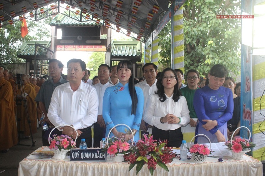 Trang nghiêm Đại lễ Phật đản tại huyện Củ Chi ảnh 3 16cc.jpg