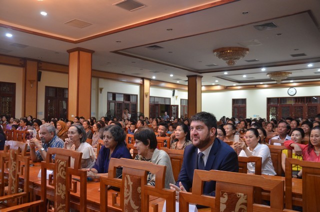 Hà Nội: Chiếu phim về Đức Phật tại chùa Quán Sứ ảnh 6 dsc_0165_1_jpg.jpg