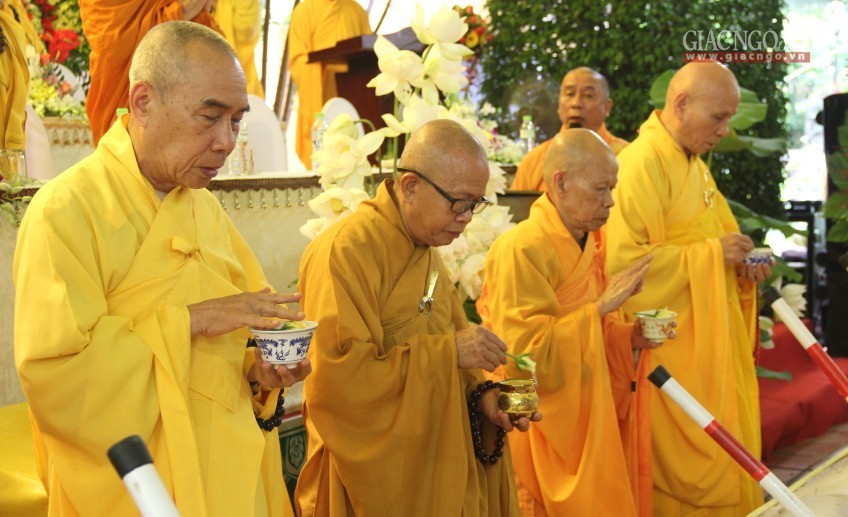 TT-Huế: Lễ động thổ đại trùng tu Quốc tự Diệu Đế ảnh 5 8.jpg