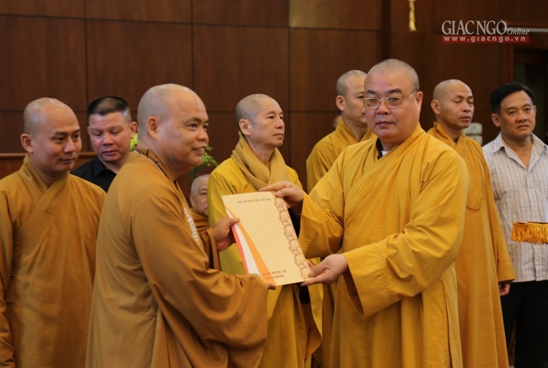 Nhân sự Ban Phật giáo Quốc tế T.Ư và Ban Kinh tế - Tài chánh T.Ư GHPGVN ảnh 6 ramat08.jpg