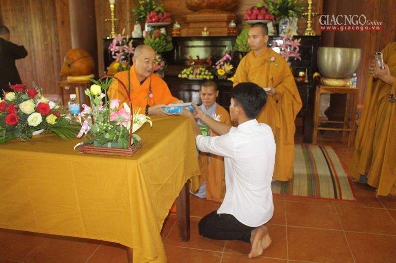 Tín hiệu vui trong mùa Vu lan từ huyện Khánh Sơn ảnh 4 IMG_8833.jpg