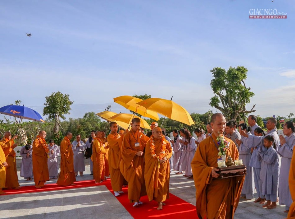 Tiền Giang: Hơn 3 vạn người dự khánh thành Tứ động tâm ảnh 1 2.jpg