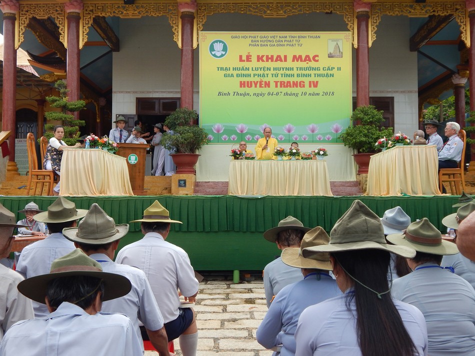 3- DD Thich Nguyen Sac ban dao tu sach tan trai sinh.jpg