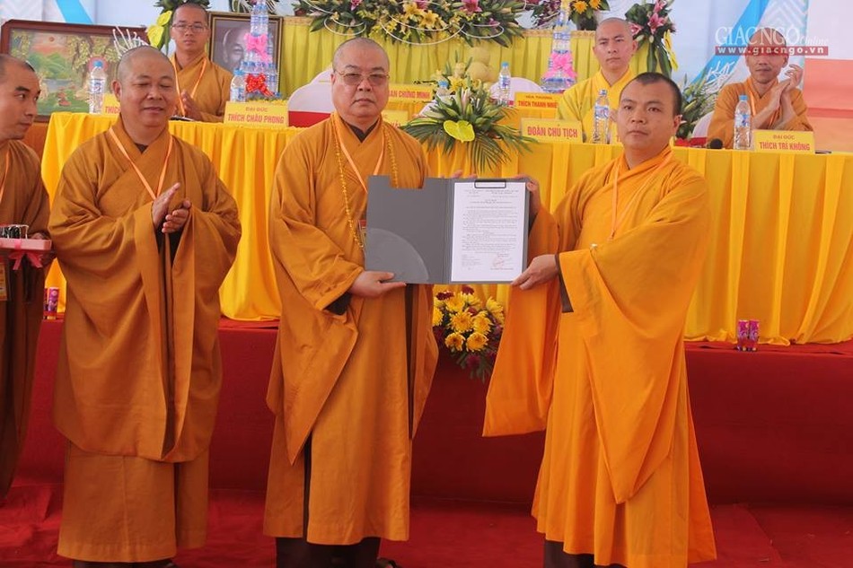 Đại hội Phật giáo huyện Quỳnh Lưu lần thứ nhất ảnh 4 04.jpg