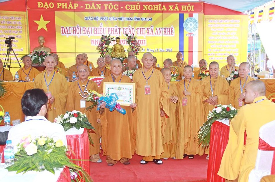 Đại hội đại biểu Phật giáo thị xã An Khê ảnh 3 gl 3.jpg