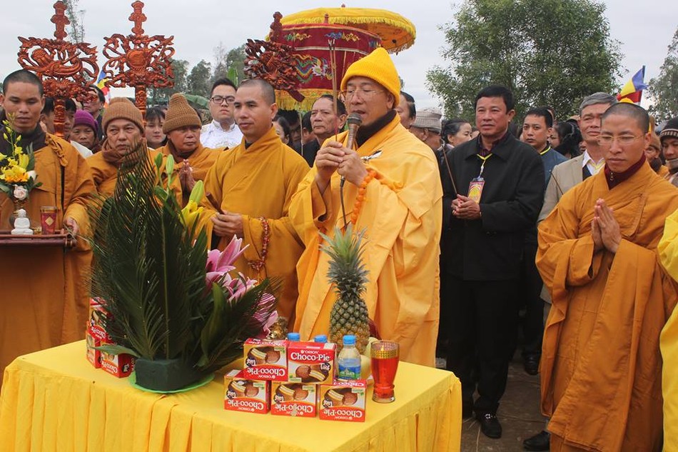 Bổ nhiệm trụ trì và đúc đại hồng chung chùa Đế Thích ảnh 4 1 chuatamthe7.jpg