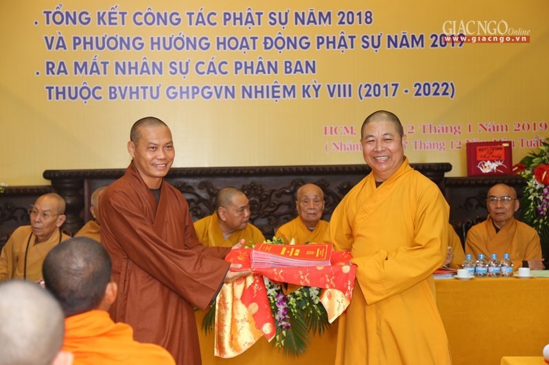 Nhân sự các phân ban thuộc Ban Văn hóa T.Ư ra mắt ảnh 3 banvanhoa3.jpg