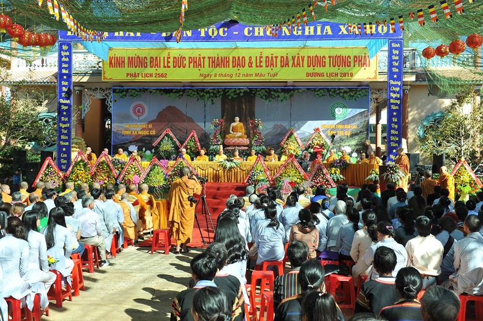 Lễ Phật thành đạo và kiến tạo tượng Phật tại Ngọc Cổ ảnh 2 gl 3.jpg