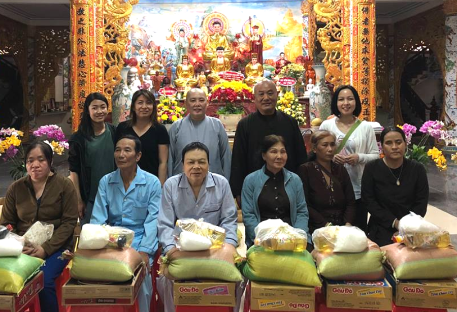 Trao nhà, quà và làm đường cho người dân đón Tết ảnh 3 TTXH.png