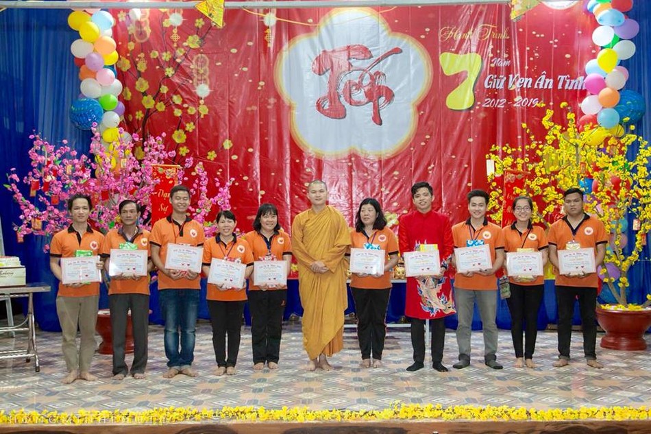 Bạn trẻ Nhân Sinh đón Tết thiền vị, nhân văn ảnh 3 1 nsinh 2.jpg