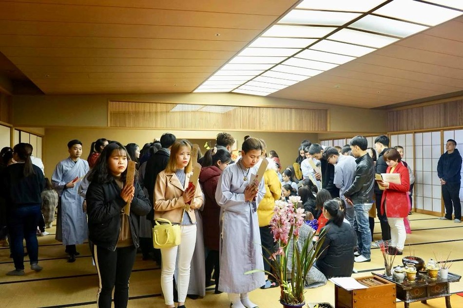 Chùa Việt khắp nơi đón Tết ảnh 14 H18.jpg