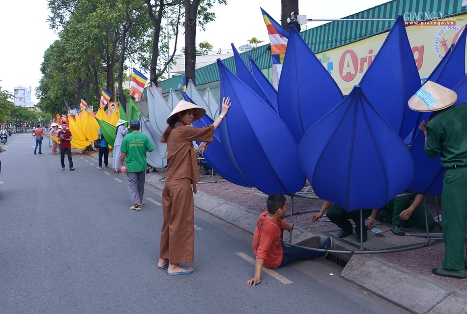 Ha thuy 7 doa sen - QATV (1).jpg