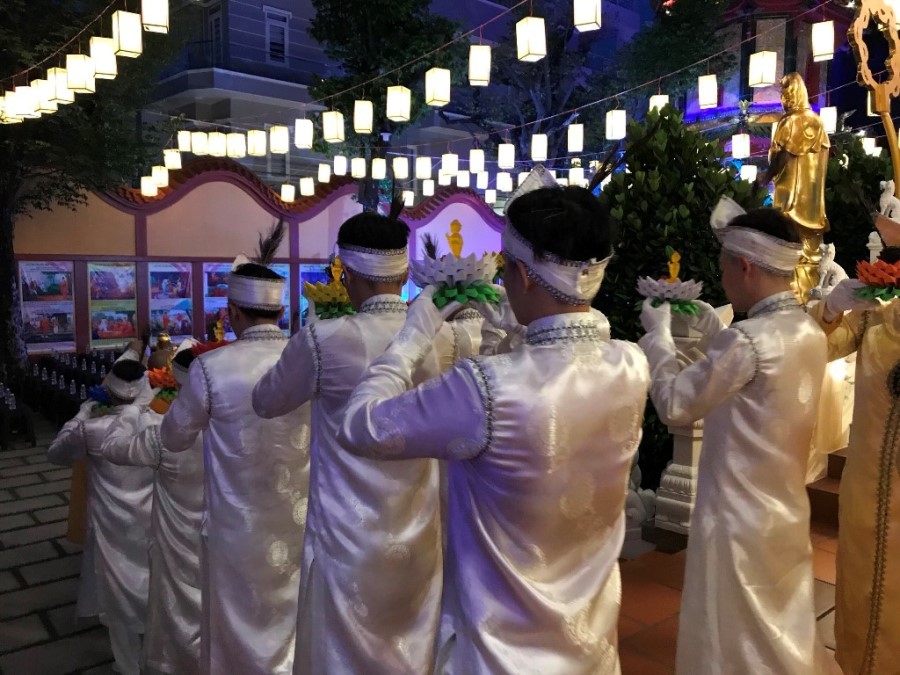 Chùa Viên Giác với nhiều hoạt động mừng Phật đản ảnh 3 H 12.jpg