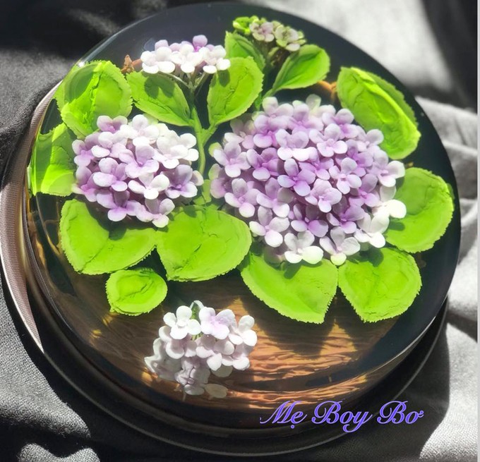 Nữ Phật tử 'thêu' hoa trên thạch giống như thật ảnh 5 b6-1564756739_680x0_jpg.jpg