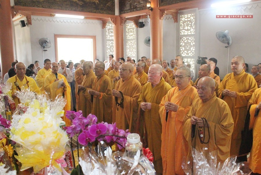 Lễ tưởng niệm HT.Thích Đạt Đạo tại chùa Bát Nhã ảnh 4 9tn.jpg