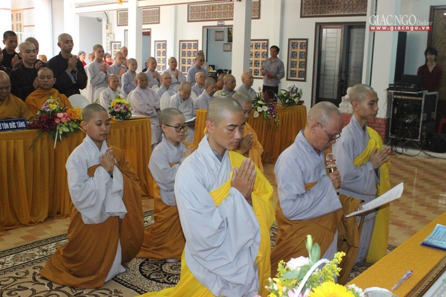 Lễ mãn khóa Lớp sơ cấp Phật học Q.Thủ Đức ảnh 10 22sc.jpg