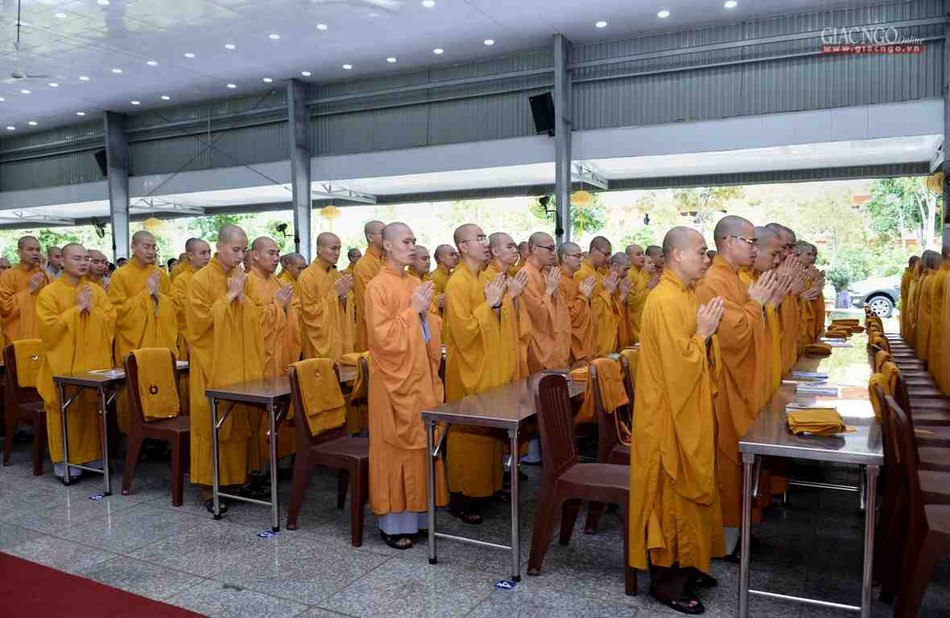 Khoa tu sang 15-9 tai HVPG- LMX (3).JPG