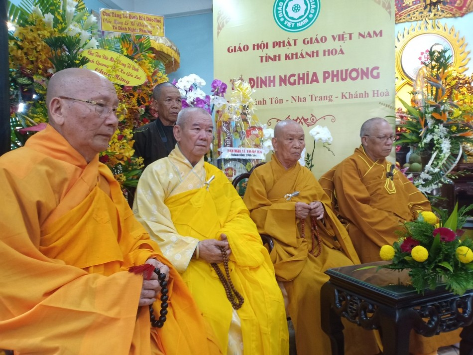 Tưởng niệm tuần Đại tường Trưởng lão HT.Thích Trí Tâm ảnh 7 z1543456017316_217c270beea41f44f56b6bdb2772f0b7.jpg