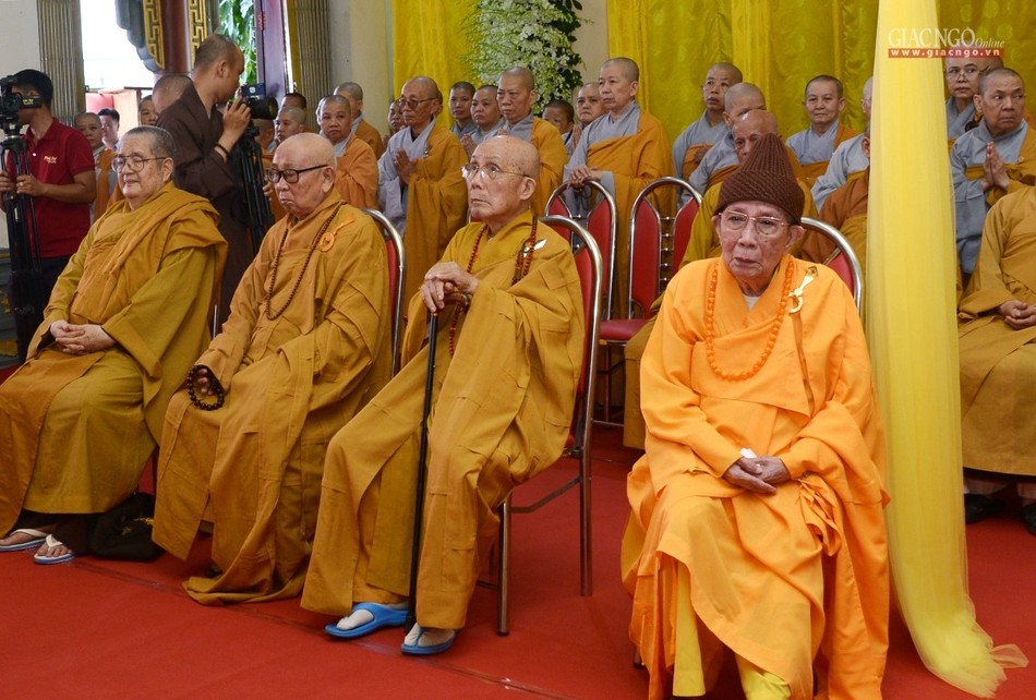 Tang le HT Vien Giac (3).JPG