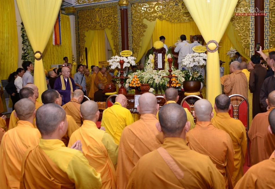 Tang le HT Vien Giac GNO (7).JPG