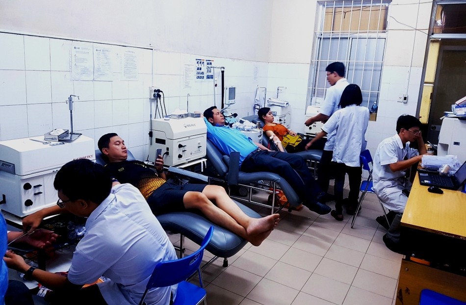 Hiến máu khẩn cấp ngày 19-10.jpg