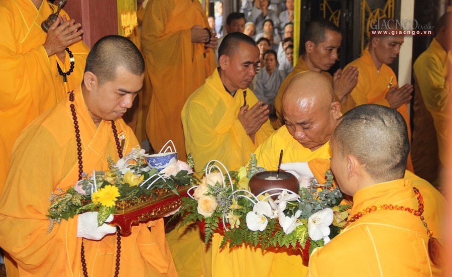 TT-Huế: Lễ chung thất Trưởng lão HT.Thích Huệ Ấn ảnh 5 6.jpg