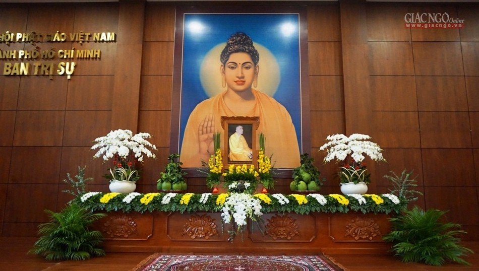 TP.HCM: Nhiều nơi tưởng niệm Đại lão HT.Thích Trí Quang ảnh 6 VNQT2.jpg