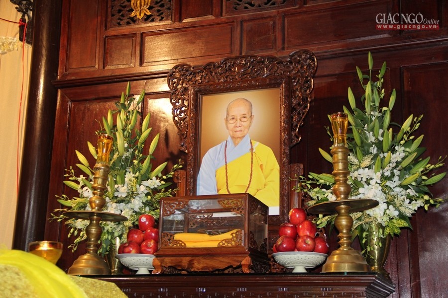 TT-Huế: Lễ nhập kim quan NT.Thích nữ Diệu Tấn ảnh 1 16.jpg